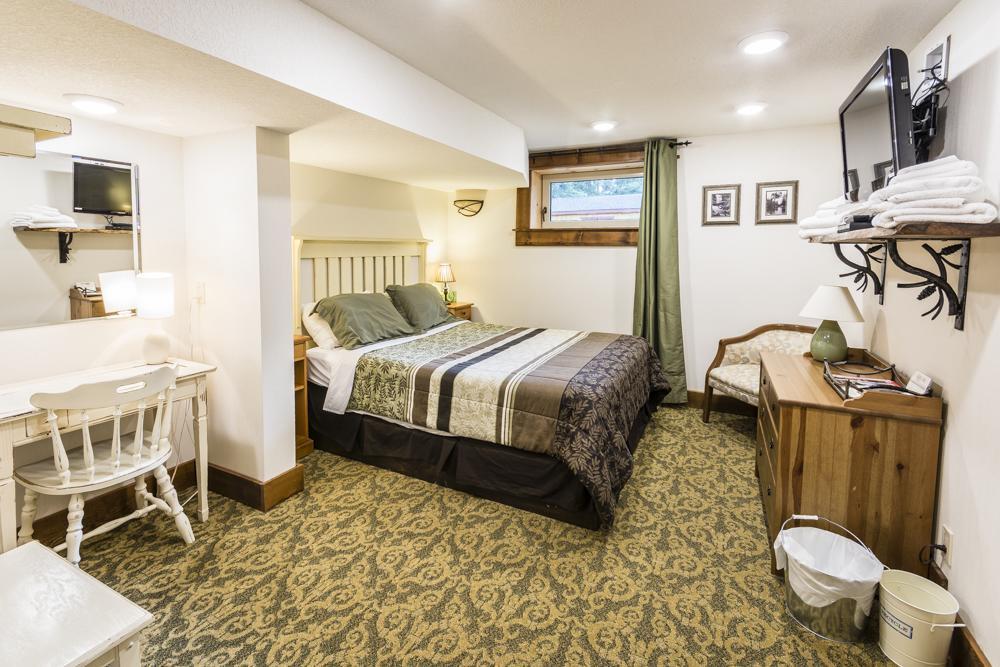 Rustlers Lodge Sundre Buitenkant foto